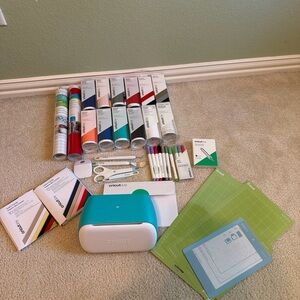 Cricut Joy Bundle w/ Vinyl, Tools, Mats, Pens – Complete Starter Kit + Extras